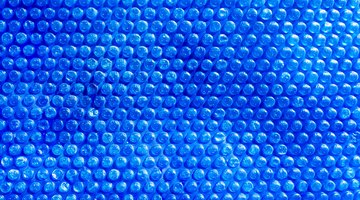How Does Bubble Paper Heat a Pool?