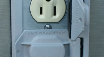 Trimming an Outlet on Vinyl Siding